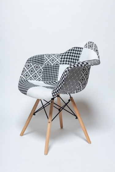 Стул кухонный Eames SC-020 черно-белый пэчворк