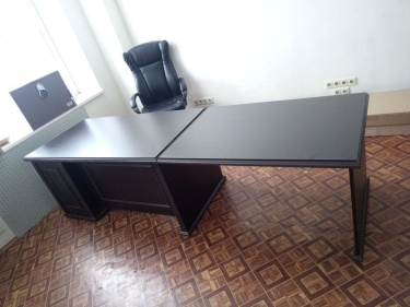 Стол для руководителя RDT 168R Венге