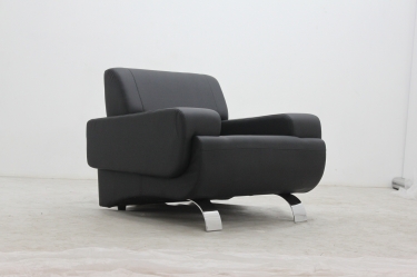 Кресло офисное Клерк 5 черное Ecotex 3001