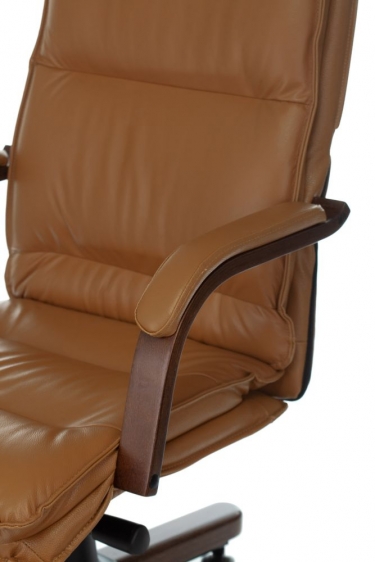 Кресло руководителя Бюрократ T-9927WALNUT Горчичный