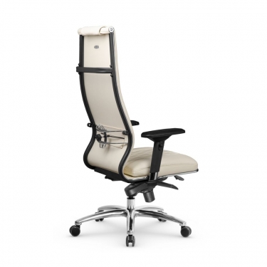 Кресло руководителя МЕТТА L 1m 50M/4D Infinity Easy Clean MPES Комплект 1 Молочное
