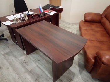 Брифинг -приставка Skyland В304 Бургунди