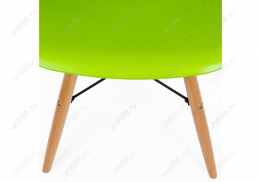 Стул деревянный  Eames PC-015 Green