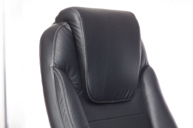 Кресло руководителя Бюрократ T-9923WALNUT/BLACK